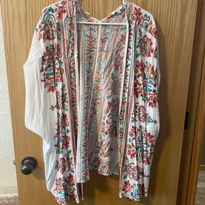Umgee Embroidered Kimono